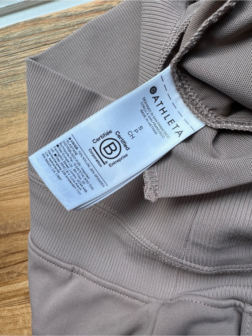Athleta Venice Hi-Rise Wide Leg Pants Athleisure Commute Womens Small - Picture 9 of 9